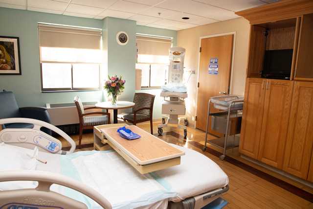 郑州赴泰国代生男孩费用与流程全解析（含代怀包性别服务）